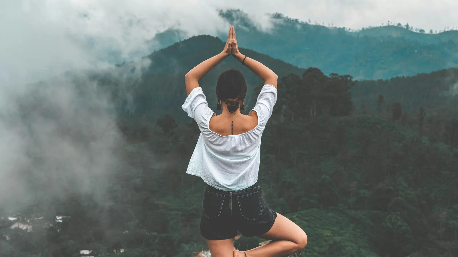 Uitgelichte afbeelding bij dit kennisbank artikel over yoga